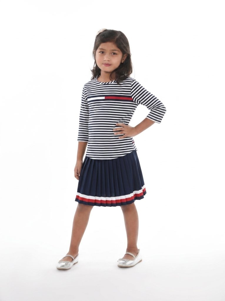 Tommy Hilfiger-Style Girls Striped Top – 5-6Y – Navy/White/Red